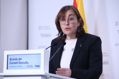 La portavoz del Govern, Sílvia Paneque, interviniendo en la rueda de prensa tras la reunión del Consell Executiu