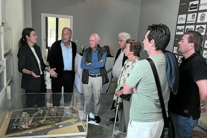 Dos moments, amb la visita a l’INC i la celebració de la junta directiva de l’Acadèmia.