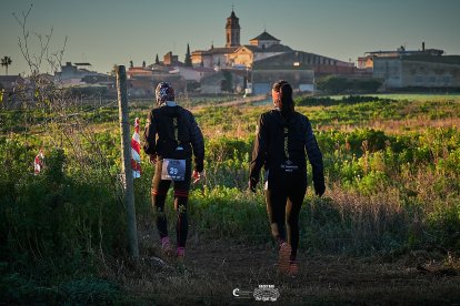 Dos corredores, durante la edición de la carrera el año pasado.