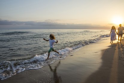 Calafell cuenta con más de 5 kilómetros de playas de arena fina y dorada.