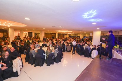 El sopar va aplegar 460 persones al ClubNàutic de Salou entre jugadors dels clubs del territori i autoritats.