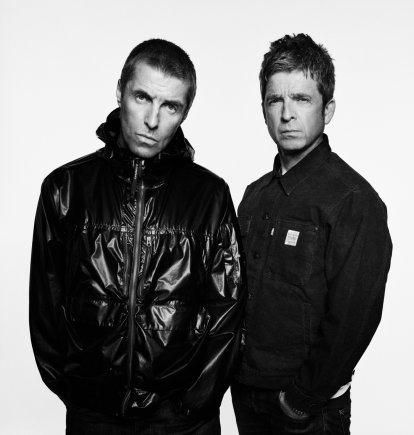Liam y Noel Gallagher, los polémicos hermanos que forman Oasis.