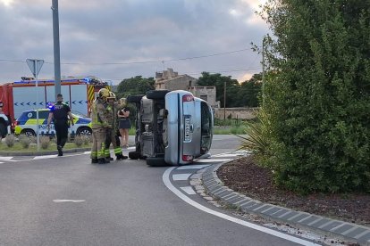 Accidente de tráfico en la T-214 en Torredembarra.