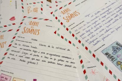 Algunas de la cartas que serán respondidas este año.