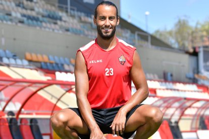 Mario Ortiz posa para el Diari.