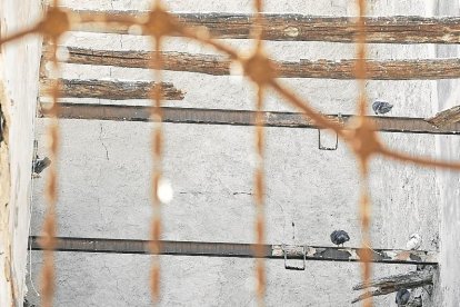 Imagen de una finca abandonada en la Part Alta.