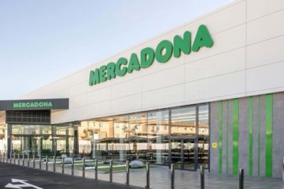 Imagen de archivo de un supermercado de Mercadona. EFE
