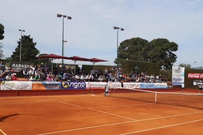 Eduard Esteve, profeta en casa