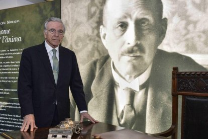 Isidre Fainé en la inauguració de l'exposició dedicada als 150 anys de Francesc Moragas.