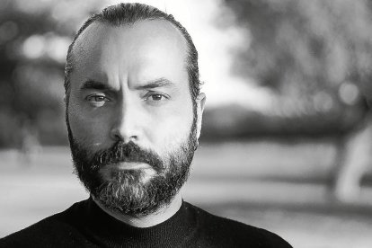 El escritor Miguel Ángel Carmona del Barco.