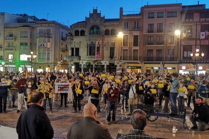 Imagen de la concentración celebrada en el Mercadal.