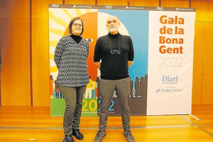 Dos de los responsables de AFANOC, la entidad que vela por los niños con cáncer y sus familias. Son Anna Robert, responsable de Comunicación, y Jordi Rodríguez, coordina-dor en Tarragona. Quedaron segundos en entidades sociales.