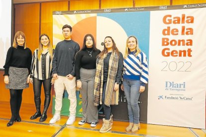 El Institut Dertosa, de Tortosa, y el Institut Escola l’Arrabassada, de Tarragona, ganaron el Premi Conviure del Parlament. En la