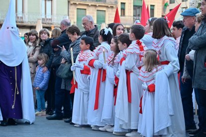 Esperando para sumarse a la procesión.