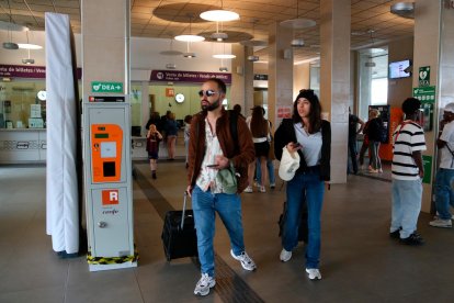 Varias personas han desistido de viajar.