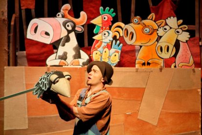 ‘Embolic de la granja’ de la companyia La Baldufa.