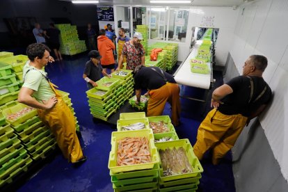 Los barcos vuelven al mar tras mes y medio de veda