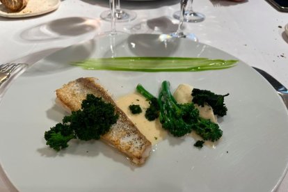 Detalle de uno de los platos del menú degustación de este restaurante cambrilense.