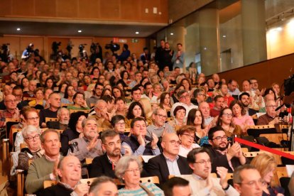 Vídeo: Zapatero acompaña a Viñuales en el acto central del PSC en Tarragona