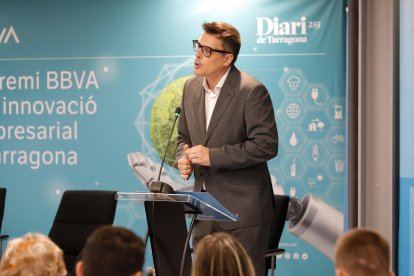 El presentador del acto, el periodista del ‘Diari’ Marc C. Griso.