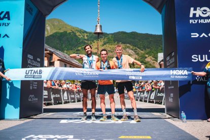 Andre Rodriguez, Víctor del Águila y Dani Castillo.