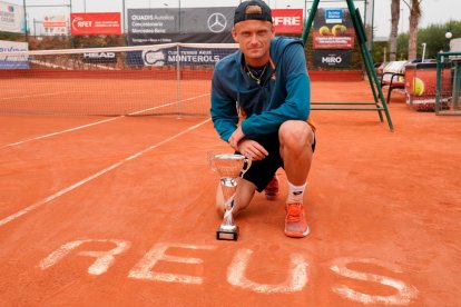 Nicola Kuhn y su remontada que vale el título del ITF Ciutat de Reus