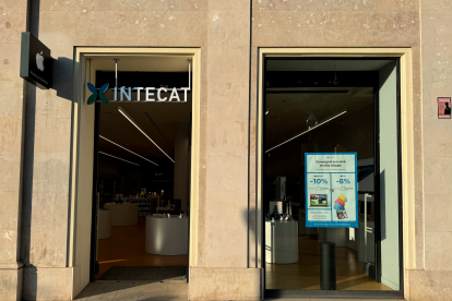¡Prepara tu vuelta al cole con INTECAT: La tienda Apple en Tarragona para los estudiantes y profesionales educativos!