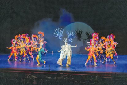 El espectáculo continua en el Teatre Tarragona, donde se celebran dos pases de la gala real.