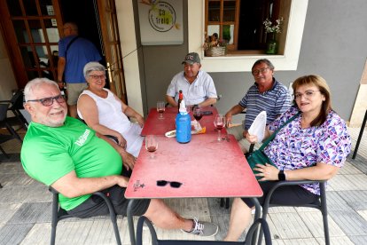 Los vecinos de Benifallet lamentan la falta de información durante la noche