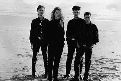 Fotografía de Héroes del Silencio en la década de los 90