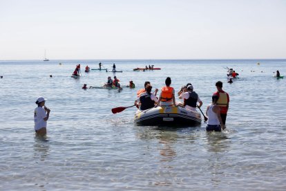 Algunas de las actividades de esta quinta edición han sido el kayak y el pádel surf.