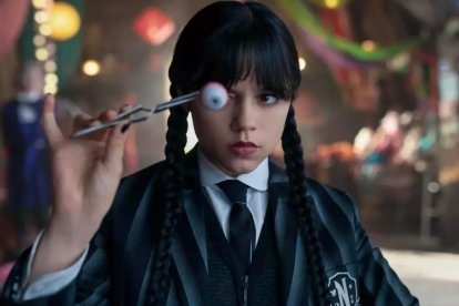 Jenna Ortega como Miércoles