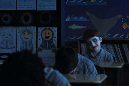 Los niños son los grandes protagonistas de este filme con elementos de terror y de crítica social