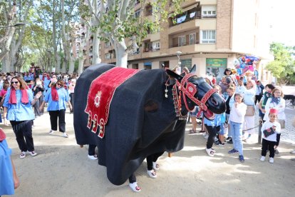 La tradicional Baixada dels Elements del Seguici.