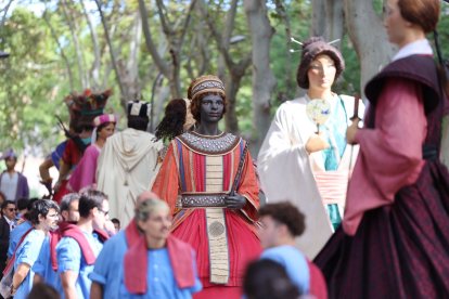 La tradicional Baixada dels Elements del Seguici.