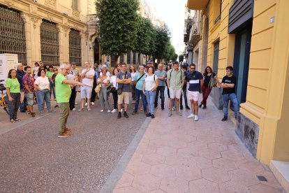 L'itinerari geològic pel centre de la ciutat tractava sobre les roques de façanes i carrers.