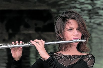 Neus Plana actuará con su proyecto Con-Fusion.