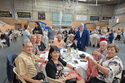 L'alcalde Pere Granados i la regidora de la Gent Gran, Julia Gómez, han presidit aquest acte.
