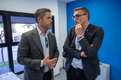 Eduardo Sañudo, director general de Vopal Terquimsa y Ignasi Cañagueral, director del site de Dow en Tarragona.