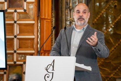 Santana, en la presentació de l'Any Gaudí.