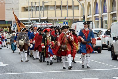 Desfilada per l'Avinguda Generalitat.
