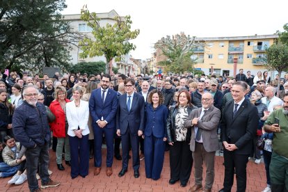 Les autoritats han presidit l'acte en tot moment i han pogut veure les actuacions des de primera fila.