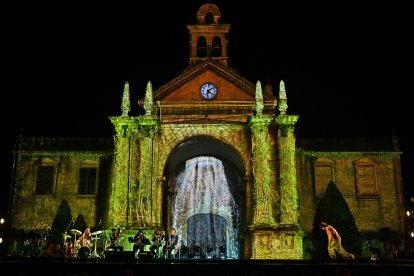 La inauguración del Año Gaudí culmina en el santuario de Misericòrdia con un acto que repasa la vida y la obra del referente universal de la arquitectura.