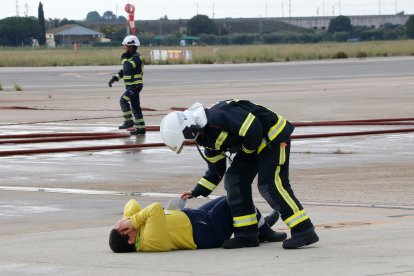 Imagen del simulacro en el aeropuerto de Reus
