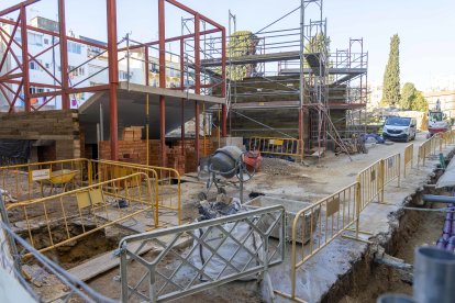 La entrada tendrá tres módulos, que ahora se están construyendo