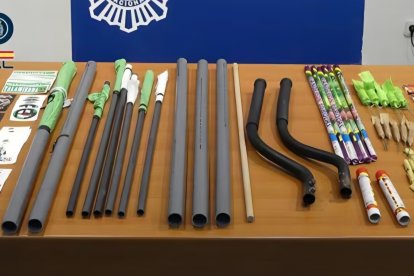 Decomisos en operaciones policiales en la primera vuelta del campeonato de fútbol.