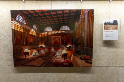 Parte de la exposición, con la recreación del ‘triclinium majus’ en primer término.