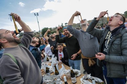 Valls viu aquest diumenge, 25 de gener, la 44a edició de la Gran Festa de la Calçotada.