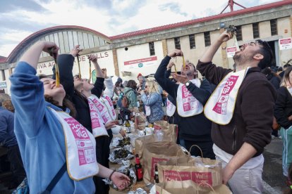 Valls viu aquest diumenge, 25 de gener, la 44a edició de la Gran Festa de la Calçotada.