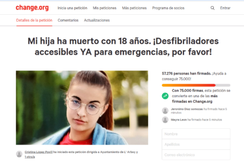 La madre de Nekane activó una campaña para exigir desfibriladores.